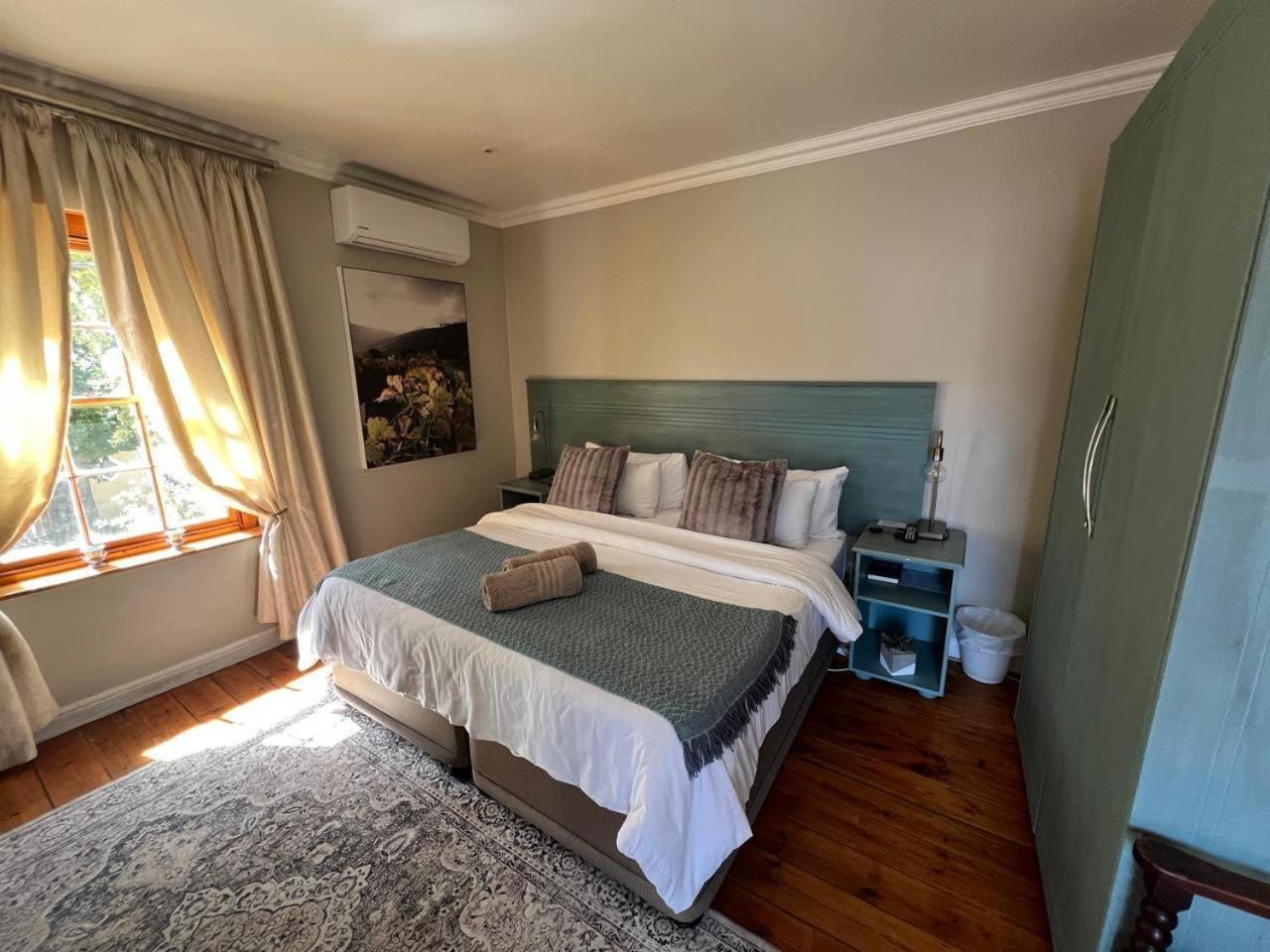 Adderley House Guest Accommodation Робертсон Номер фото